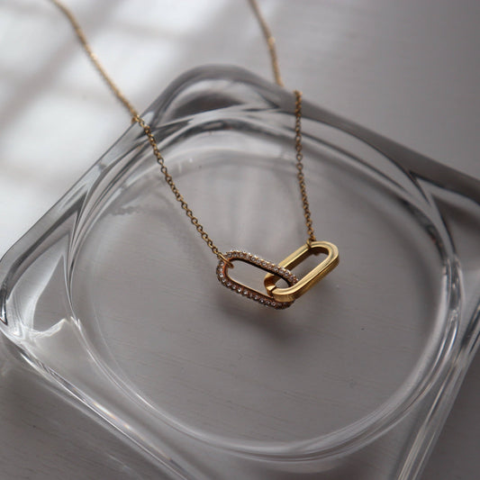 Linked Necklace