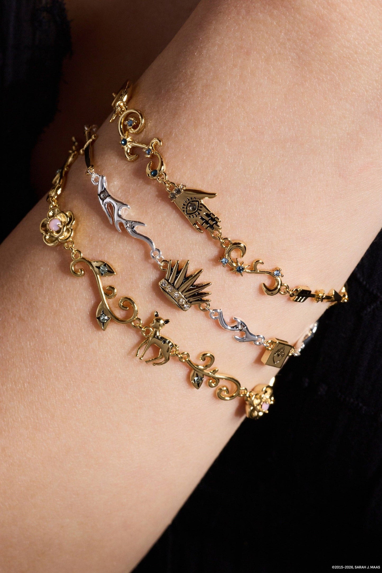 A Court of Thorns and Roses Feyre™ Archeron Linear Bracelet